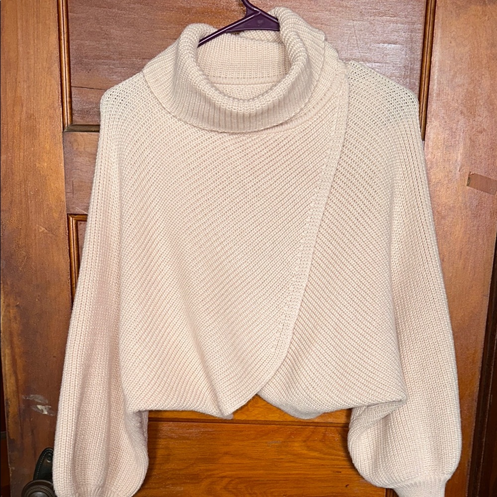 NWOT Cider Cream Colored High Neck Knitted Long Sleeve Crop Sweater